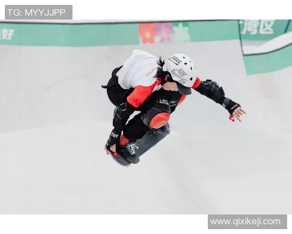 对话滑板运动员周敏探讨她的滑板生涯与成长历程