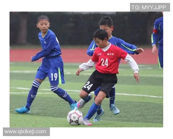 江邬足球:探索地方足球文化与青少年发展的新路径与机遇 江邬足球:探索地方足球文化与青少年发展的新路径与机遇