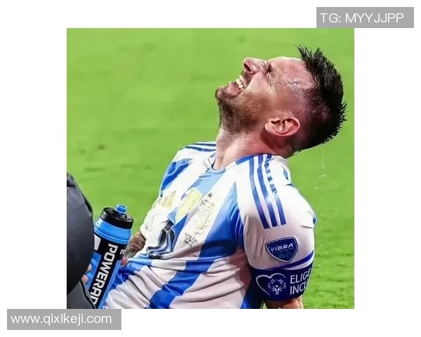 足球痴心怪的热爱与执着探索足球世界的无限魅力与感动 足球痴心怪的热爱与执着探索足球世界的无限魅力与感动